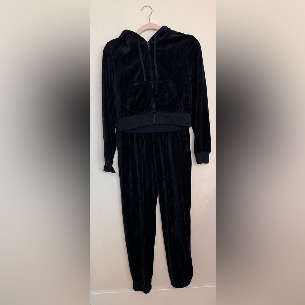 John Gult navy track suit